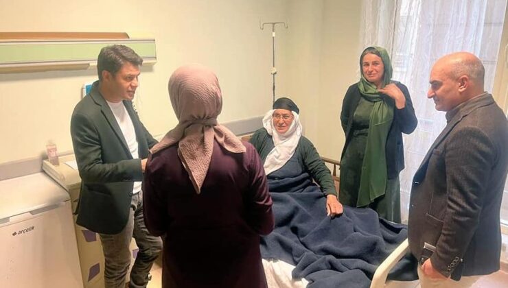 Viranşehir Kaymakamı Önder Çengel, Viranşehir Devlet Hastanesi’ni ziyaret etti.