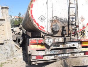Viranşehir’de feci kaza: 1 ölü, 2 yaralı