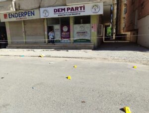 Birecik’te DEM parti binasına silahlı saldırı!