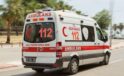 Viranşehir  feci kaza! Otomobil tırın altına girdi: Yaralılar var